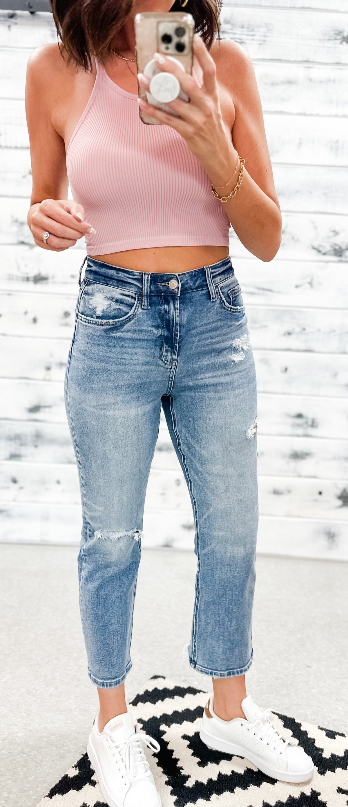 Vervet Distressed Crop Straight Leg Jean