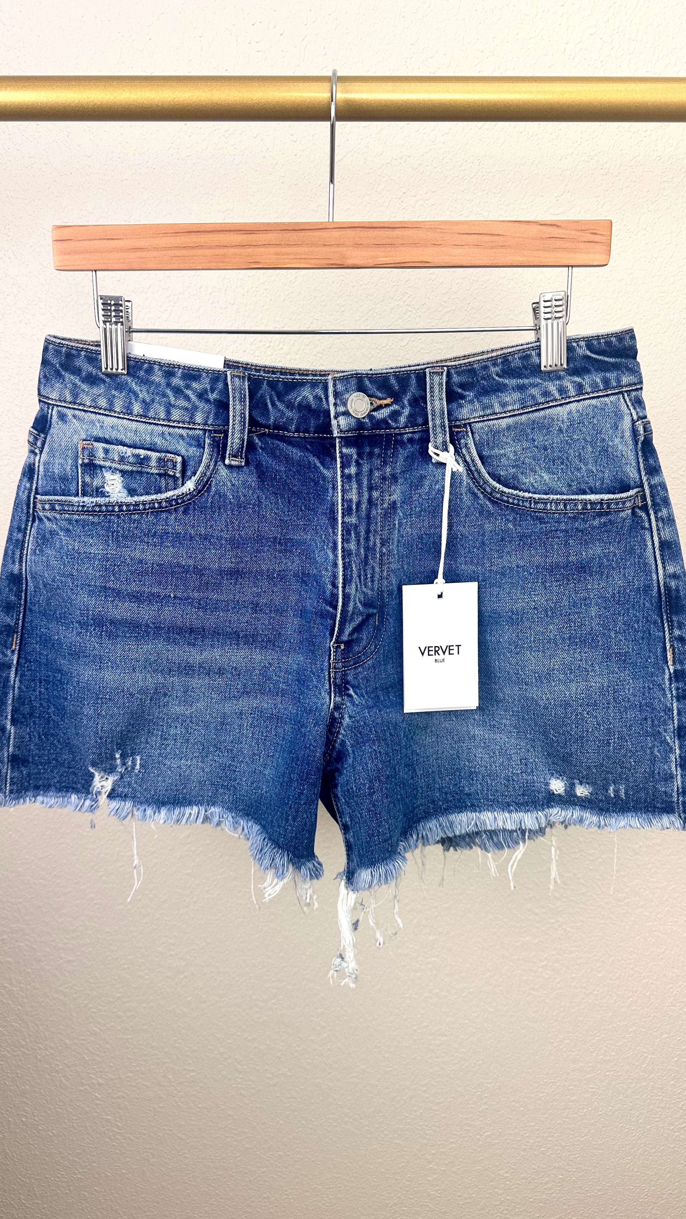Vervet Rebecca High Rise Frayed Short