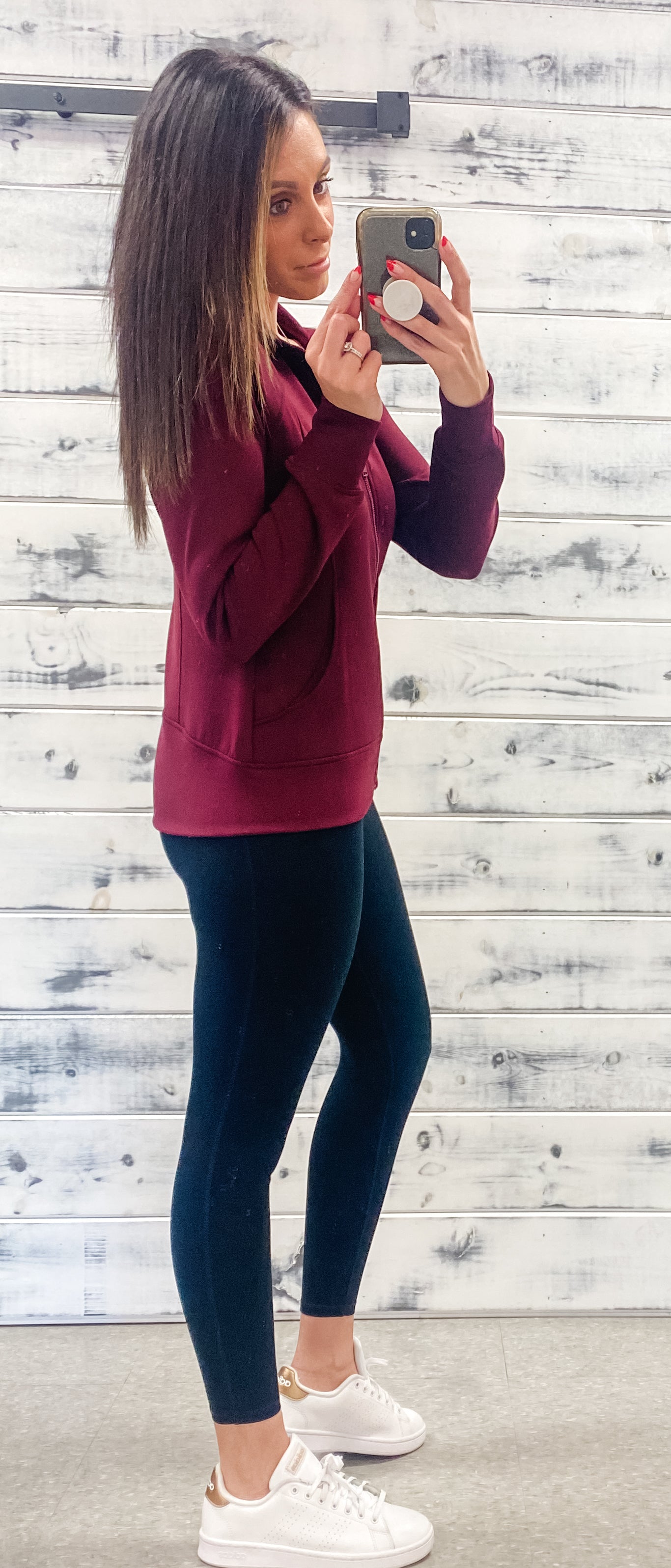 Wine on sale leggings outfit