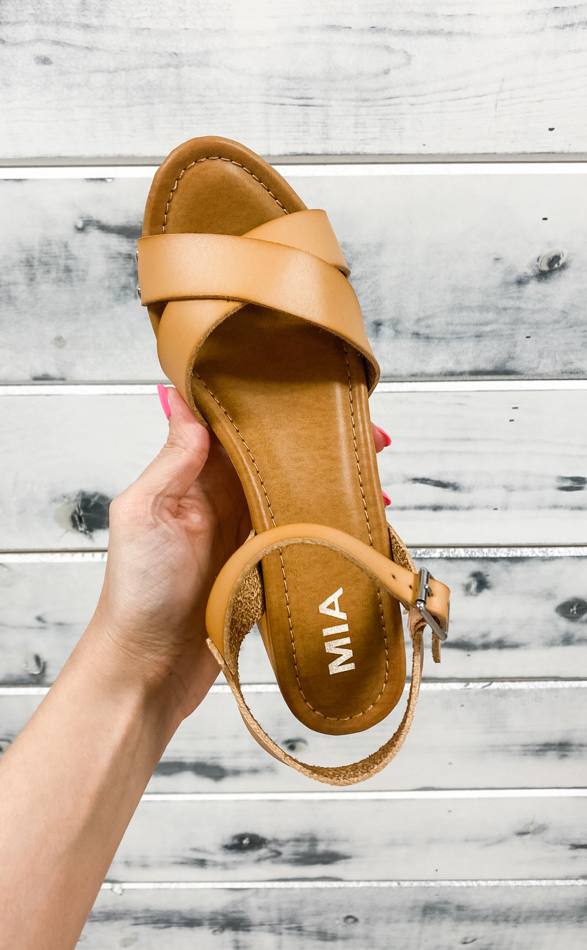 Mia best sale leather sandals