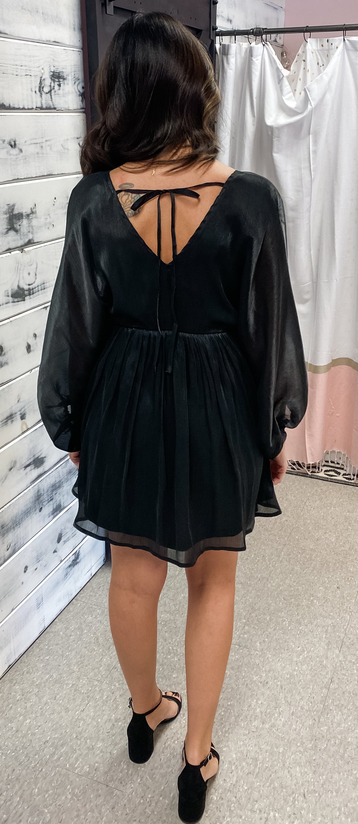 Black Shimmer Poofy Sleeve Flutter Dress