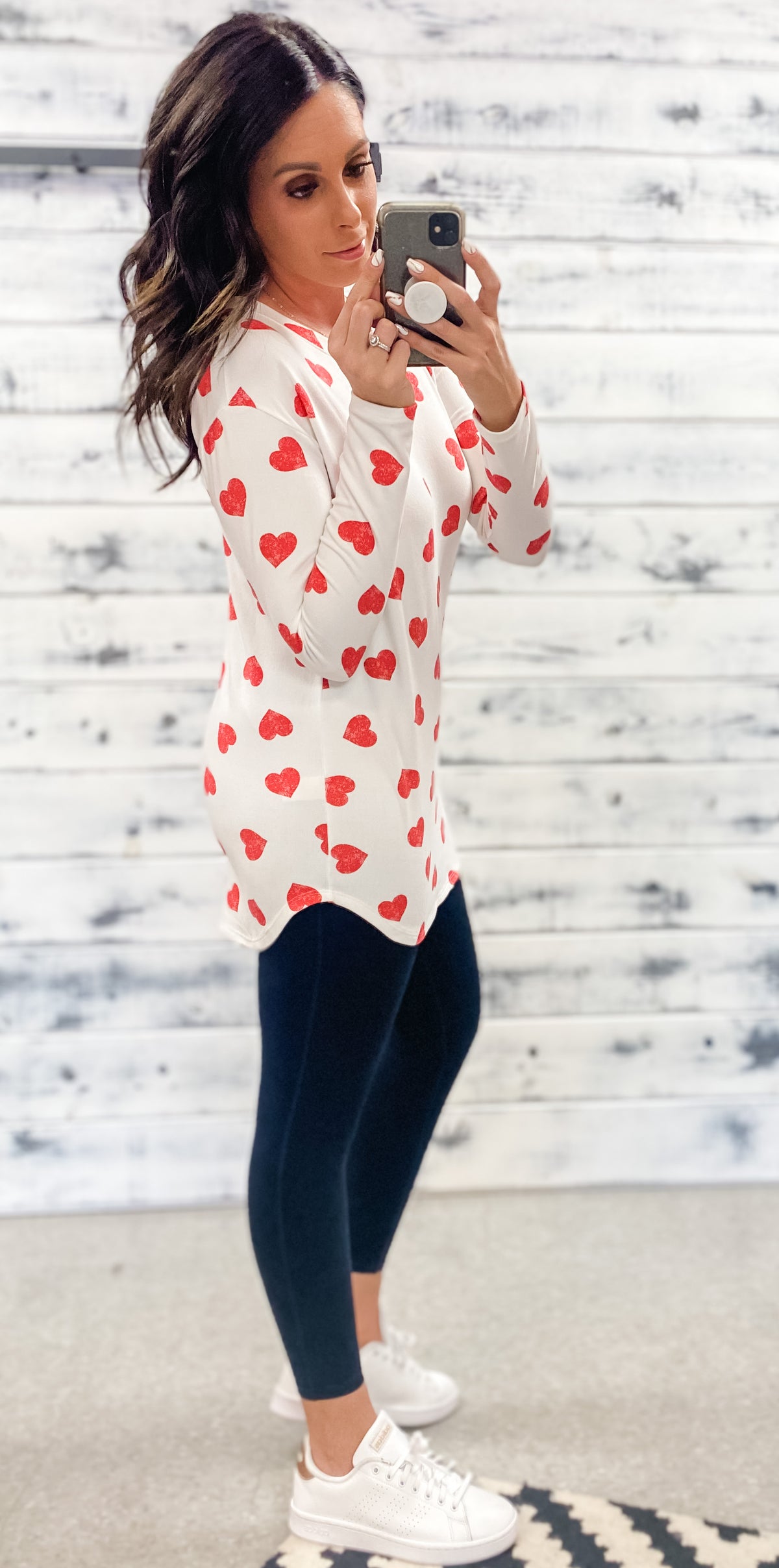 White &amp; Red Hearts Scoop Top