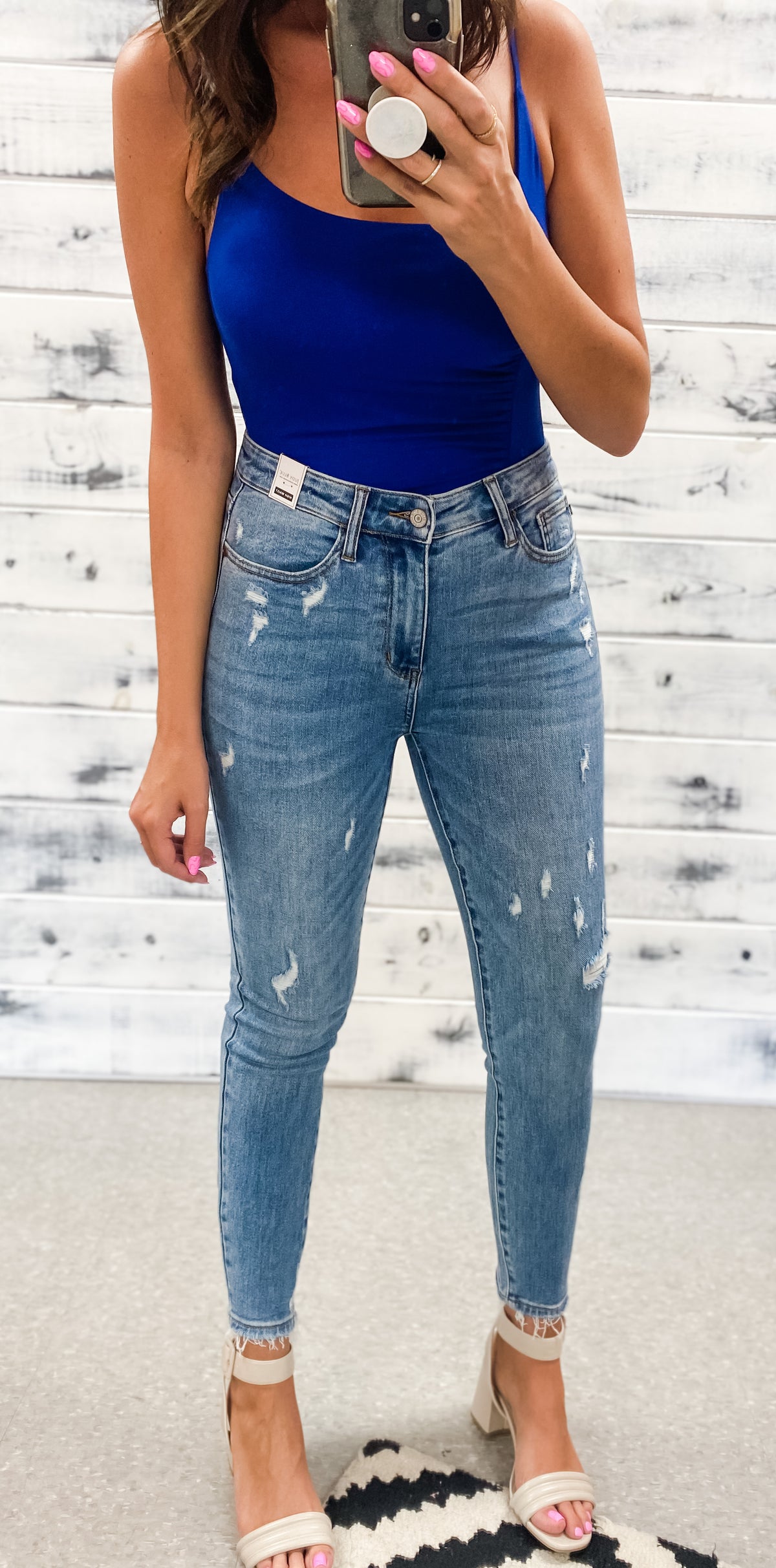 Judy Blue Distressed Relaxed Fit Skinny